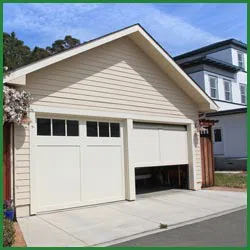 Quality Garage Door Mountlake Terrace, WA 425-381-4005 - side-t-21-gr-39m-garage-door-opener